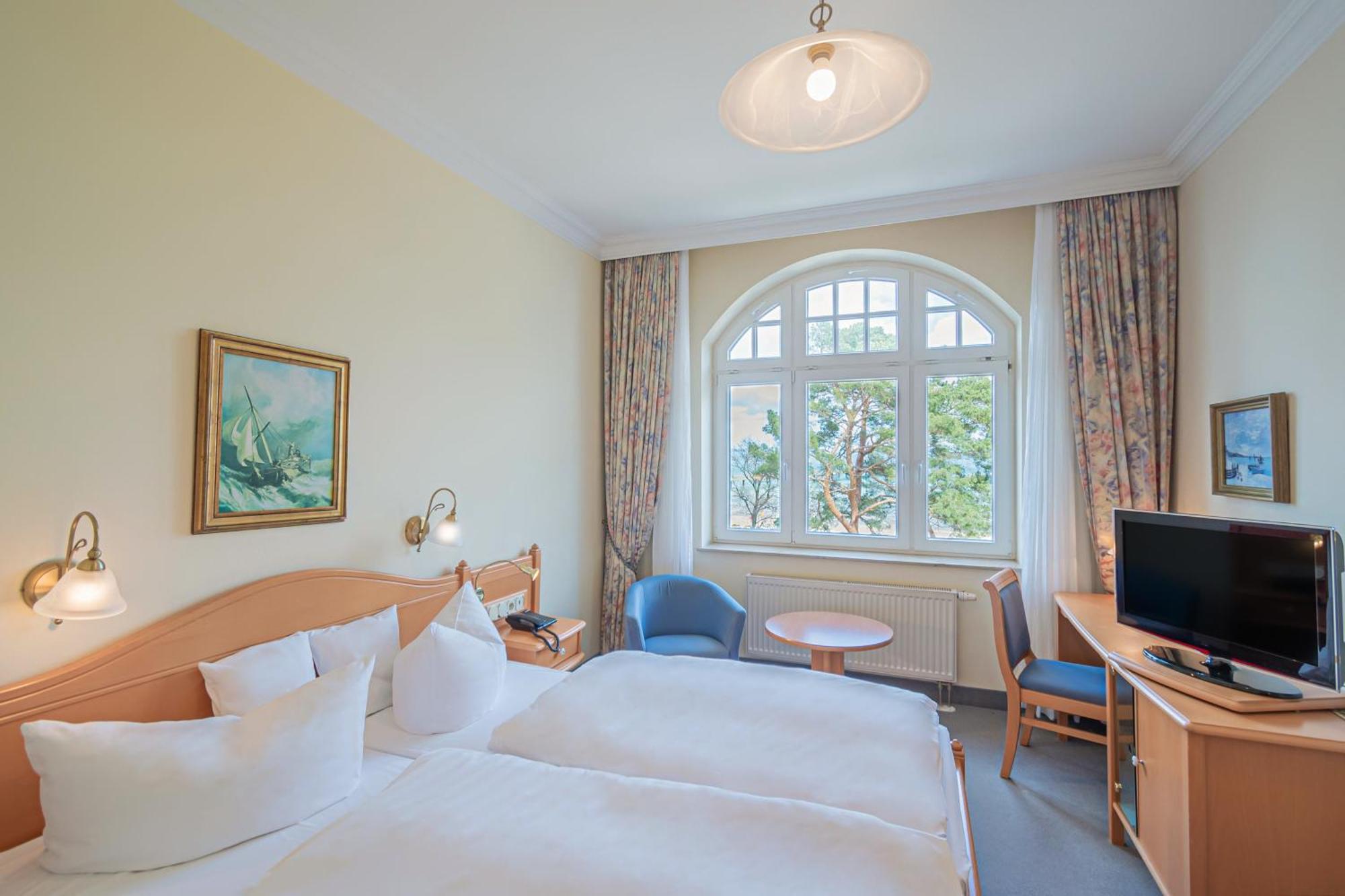 Imperial Ruegen Hotel 3*