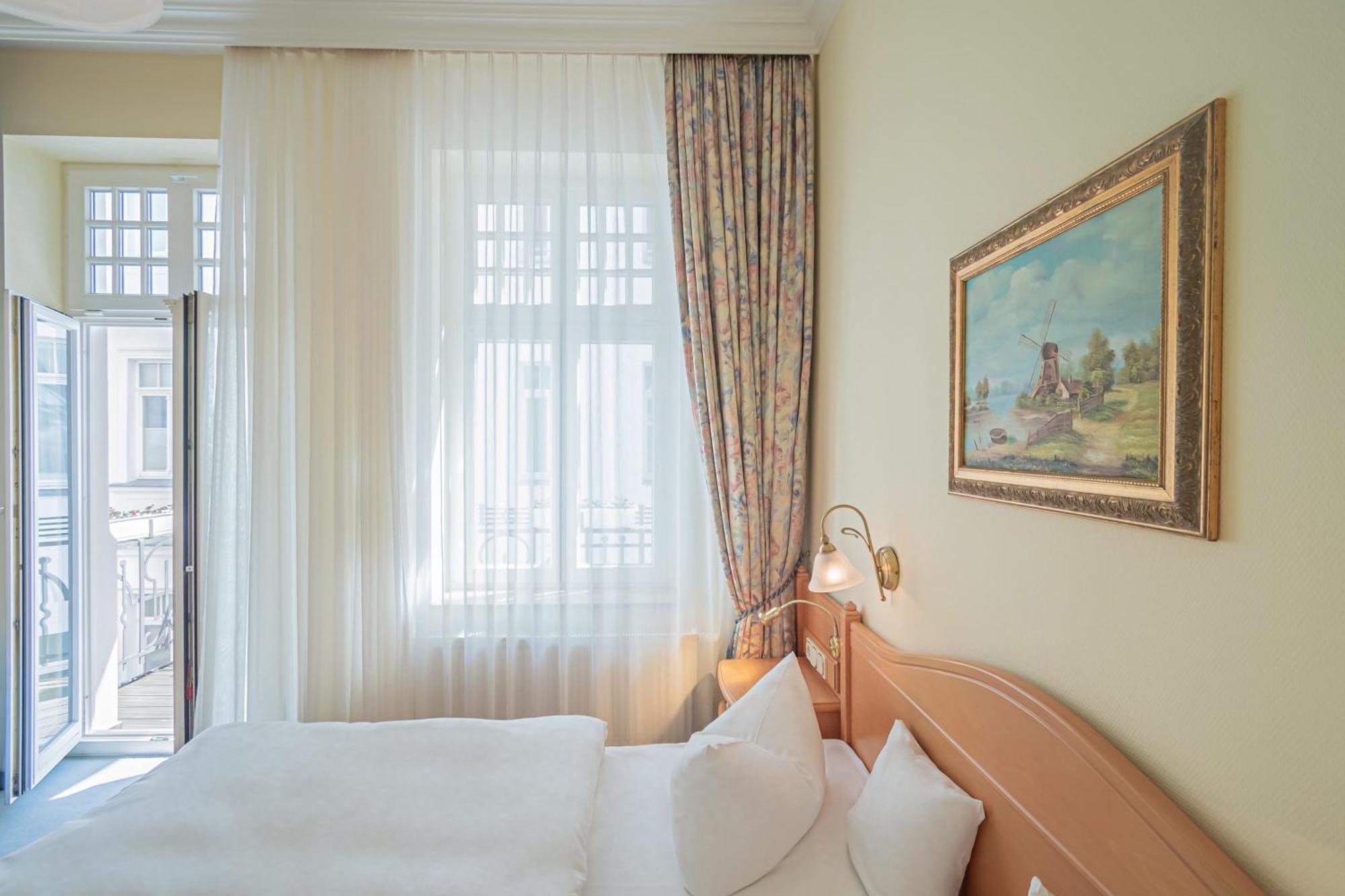 Hotel Imperial Ruegen 3*